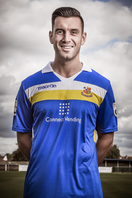 Wealdstone FC History » North & Hamblin sign-on for 15/16 Campaign